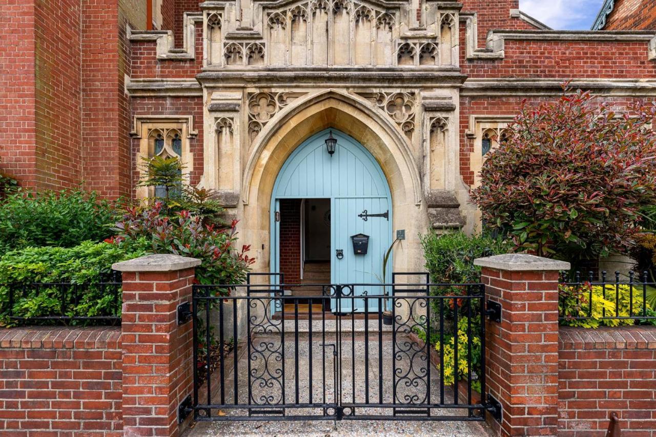 Grade 2 Listed Converted Church, Within 750Yrds To Southsea Beach Πόρτσμουθ Εξωτερικό φωτογραφία